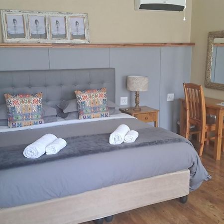 Calvinia African Dawn B&B المظهر الخارجي الصورة