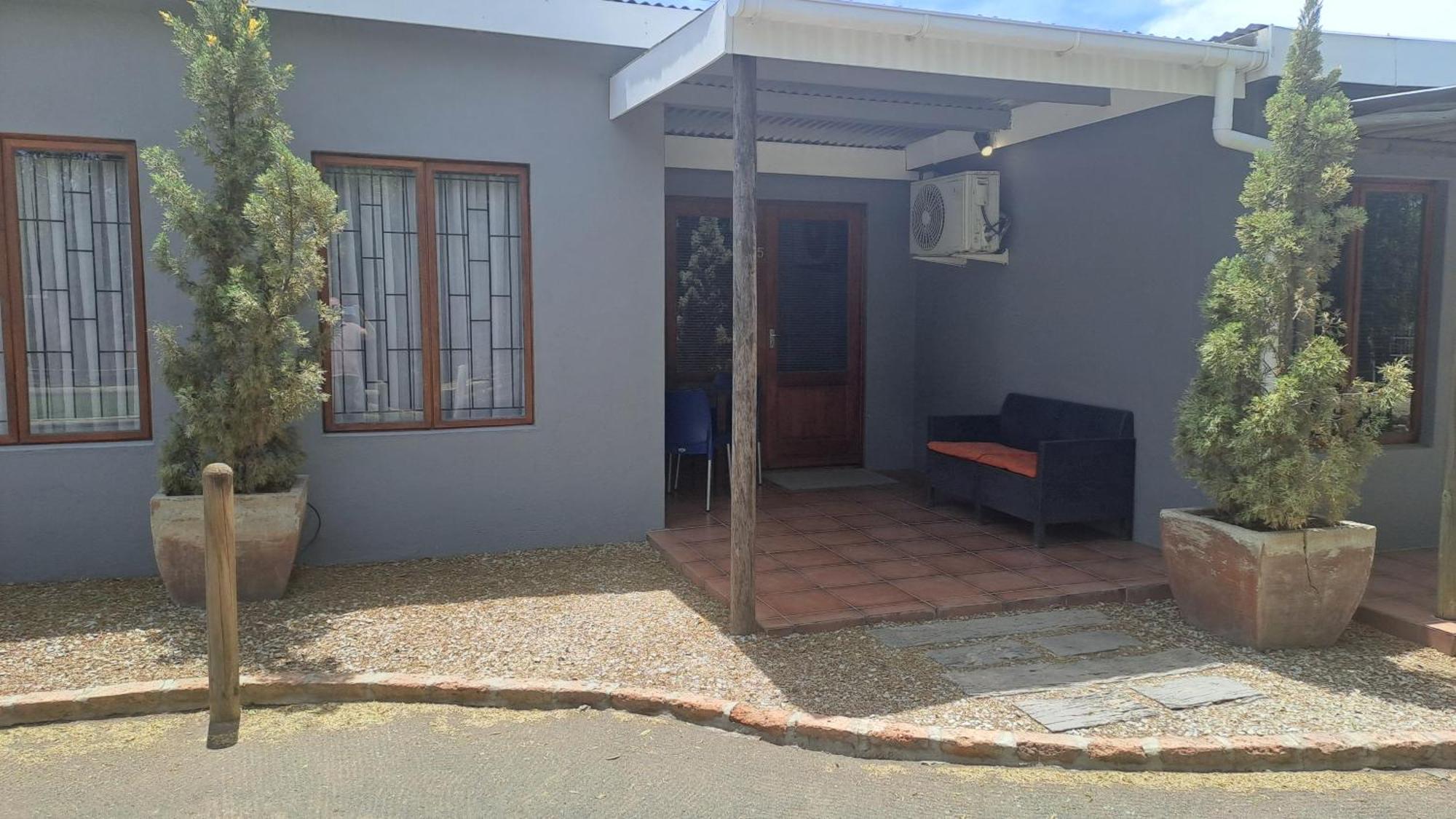 Calvinia African Dawn B&B المظهر الخارجي الصورة